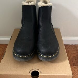 Dr. Marten 2976 Leonore Chelsea boot